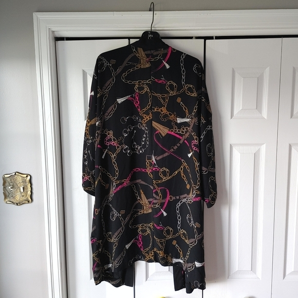 In Every Story Chain Design Kimono Robe Cardigan Duster Topper Size X - Picture 2 of 5